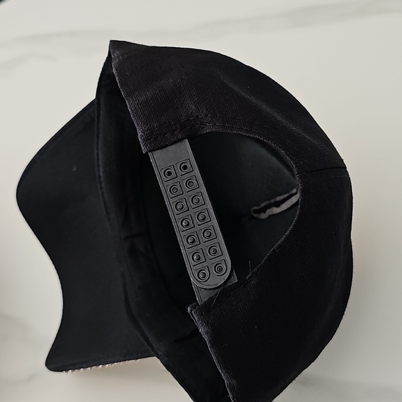 Gold Rhinestone Cap - Picture 4 of 7